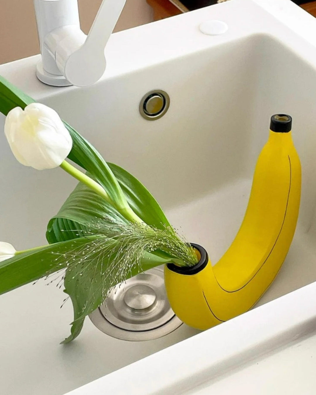 Banana Vase | Skanto