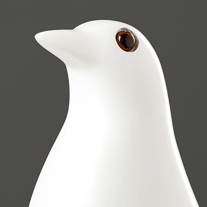 Scandi House Bird – Nordisk dekorativ figur i svart eller hvit | Skanto