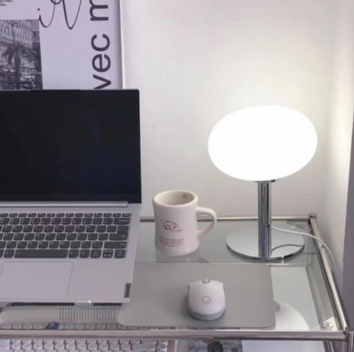 SérénitéMagique - Elegant beige bordlampe for stemningsbelysning Skanto