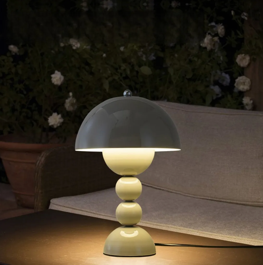 Skanto | Sop dimbar LED bordlampe | USB-ladbar