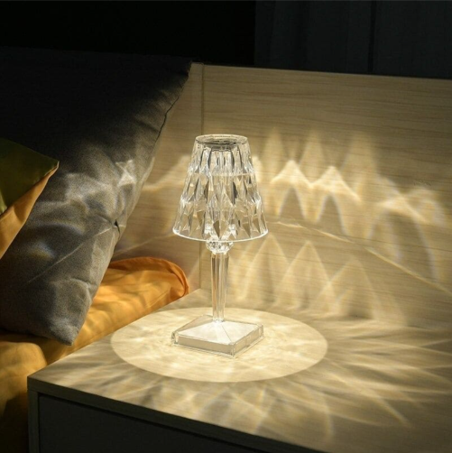 Skanto | Akrylglass Krystall Bordlampe