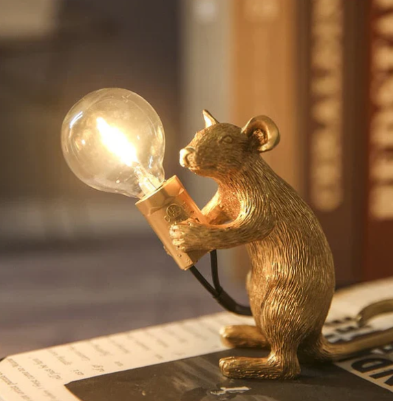 Skanto | Unik Musebordlampe