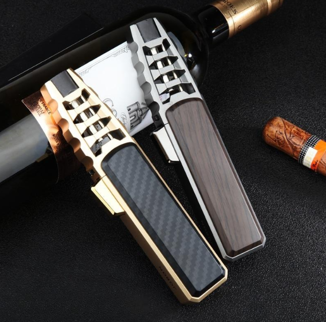 BlazeGuard Lighter – Robust Vindbeskytter Flamme for Adventure Skanto