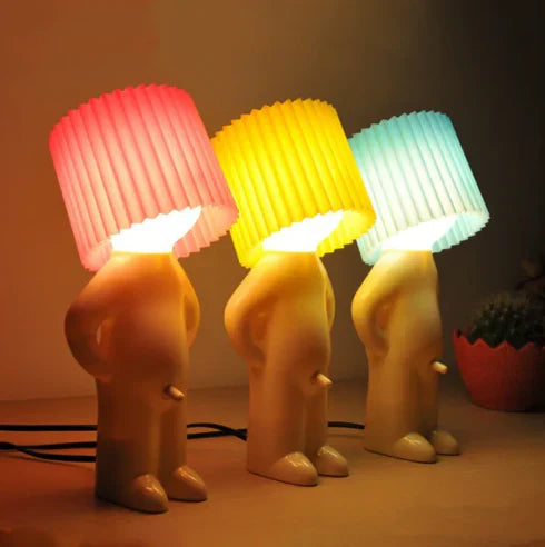 Skanto | Kreativ Bordbok Lys – LED Skrivebord Lampe med Unik Design