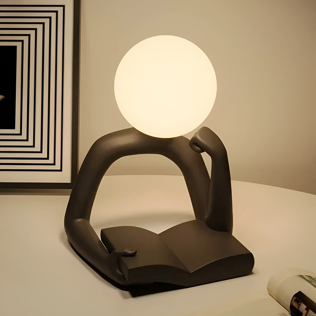 Aura Sculpt Lamp - Moderne Bordlampe med Abstrakt Design | Skanto