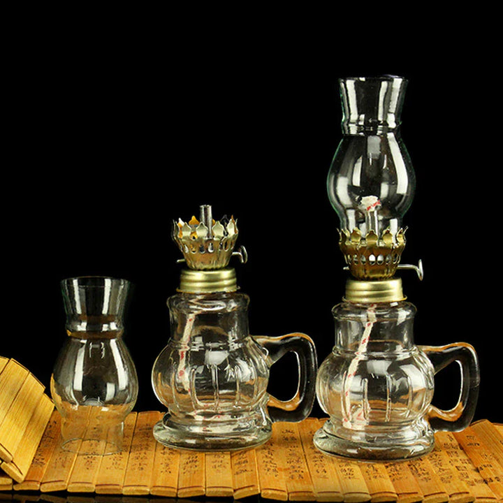 Vintage Kerosene Oil Lamp | Skanto