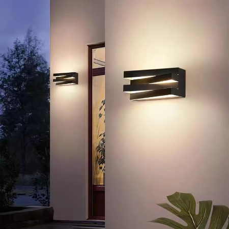 Skanto | Værbestandig LED-vegglampe for utendørs eleganse