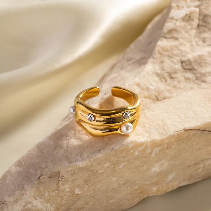 Skanto | Teksturert Perle & Diamant Akzentert Ring