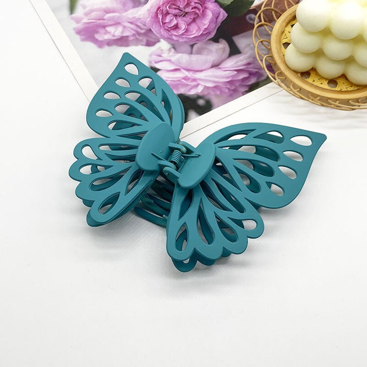 Skanto | Oversized Butterfly Hair Claws