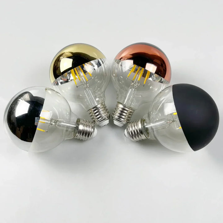 Vintage LED Lyspære – Retro Bordlampe med Trebase | Skanto