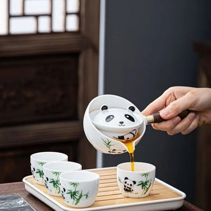 Skanto | Panda Spin Rotating Tea Set