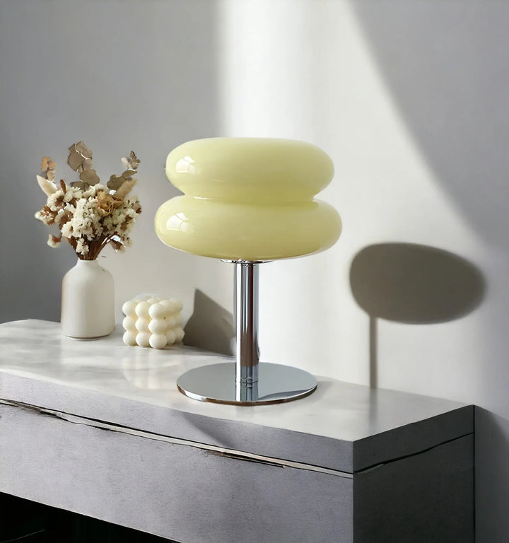 Skanto | Elegant Macaron Glass Table Lamp med USB - 3 Lysfarger