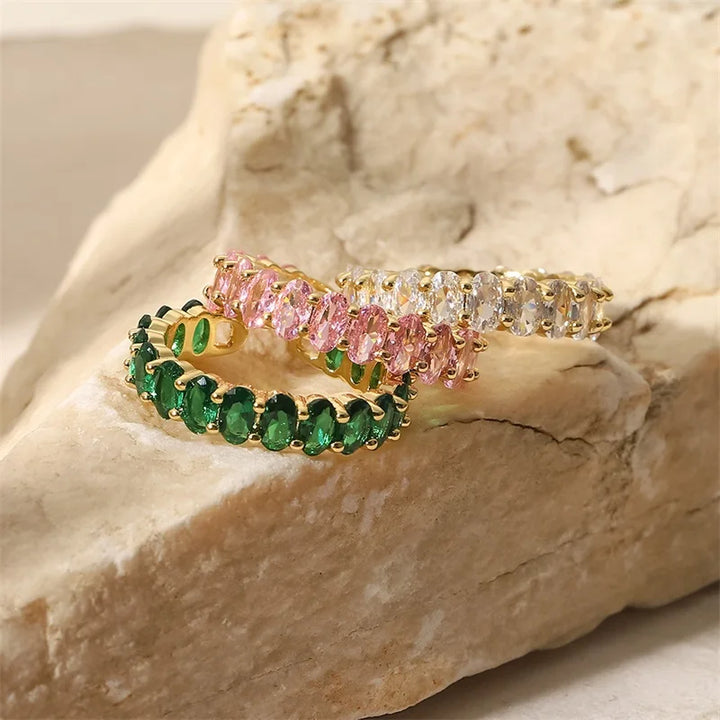Skanto | Delikat Ova Kuttdiamantprydet Ring