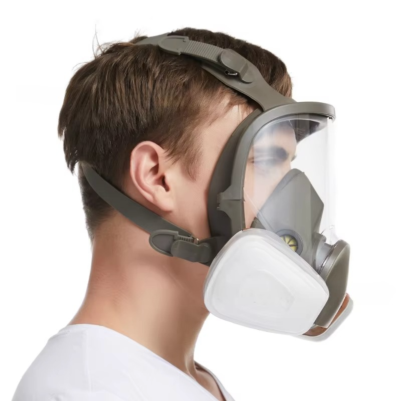 Umfassende Vollgesichts-Atemschutzmaske mit Antibeschlagschutz