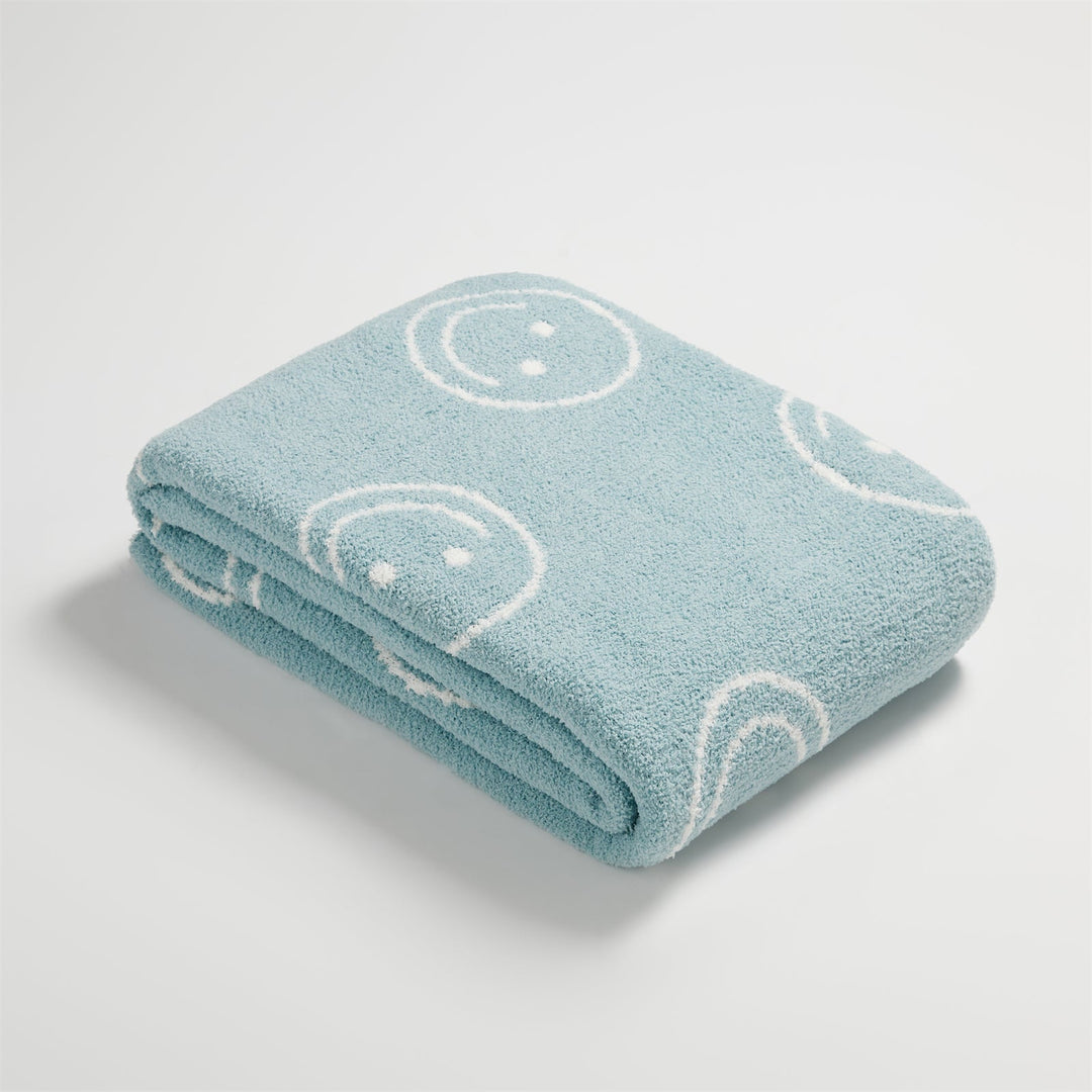 Smiley Blanket | Skanto