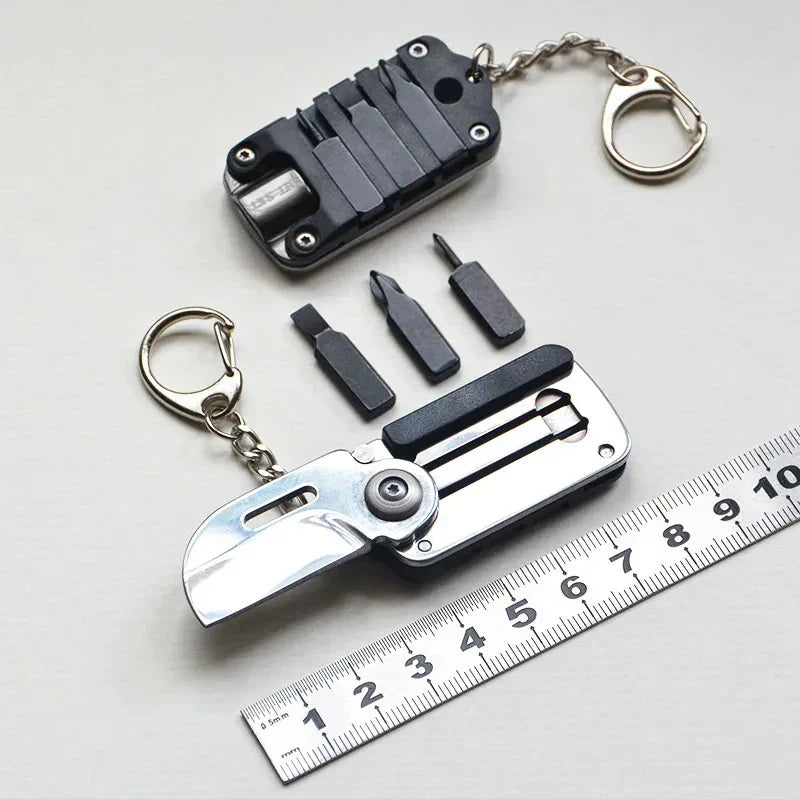 Skanto | Mini sammenleggbart kniv bærbar nøkkelring verktøy