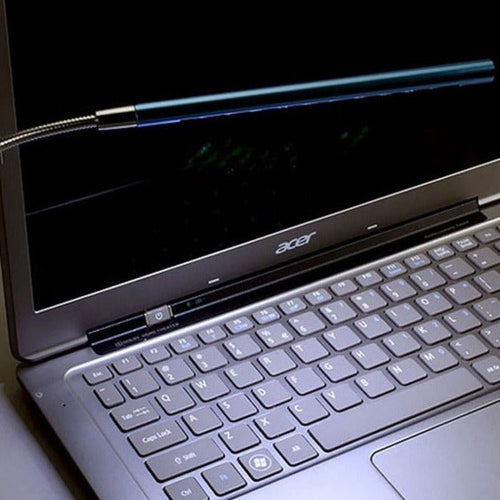 Skanto | LumoBeam Fleksibel LED Tastaturlys for Skrivebord eller Laptop