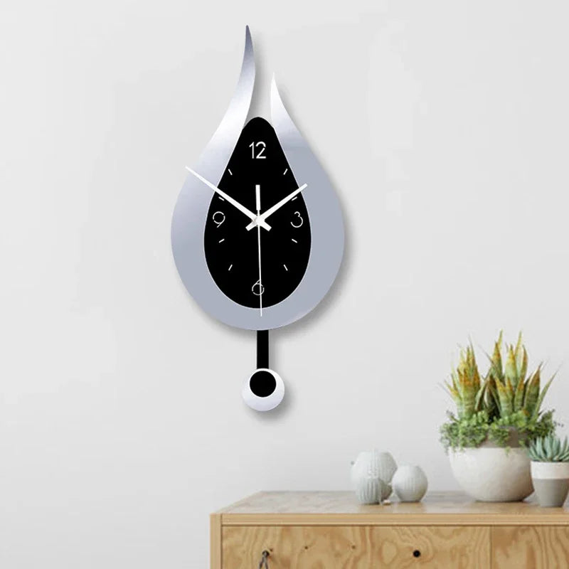 GraceTime Elegant Veggklokke – Stilig Dekorativ Accent for Ditt Hjem Skanto