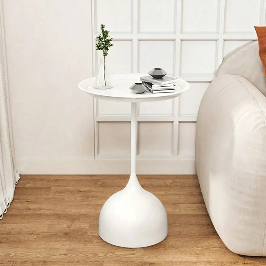 Skanto | Skandinavisk Rund Sidebord av Metall