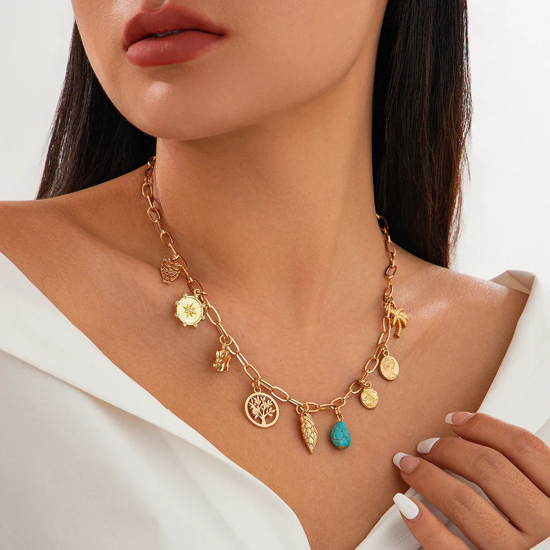 Skanto | Paperclip Tropical Charm Necklace