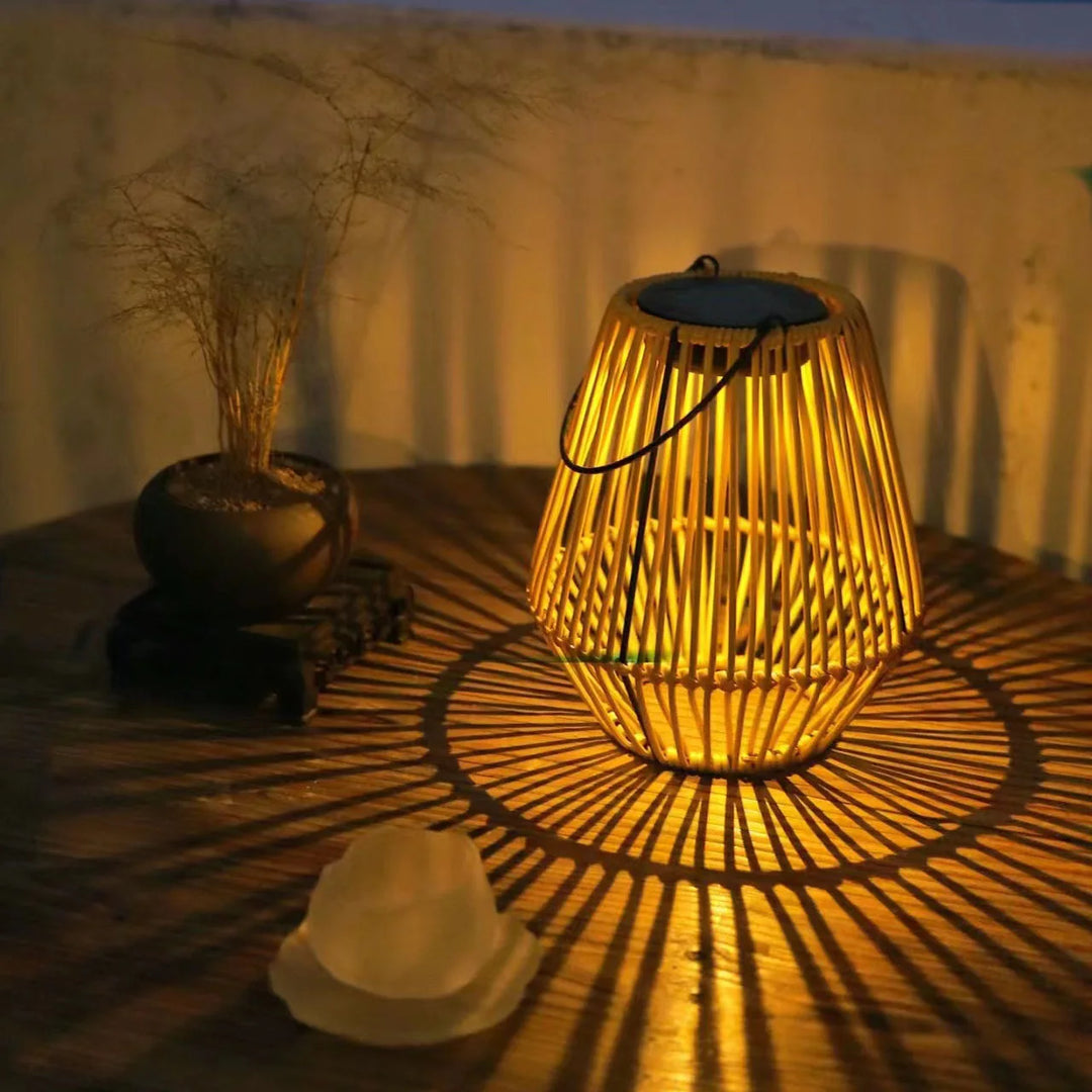 Solar Vevd Lantern Skanto