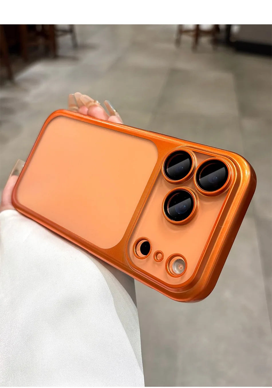 Skanto | Frostet Shield Slim iPhone17 Case