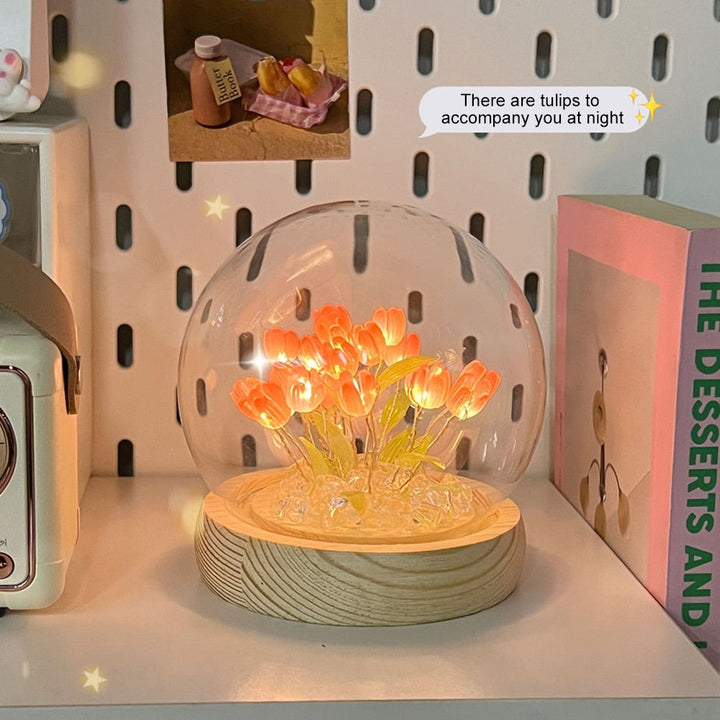 Skanto | Skinnende Tulipan Håndlaget Nattlampe