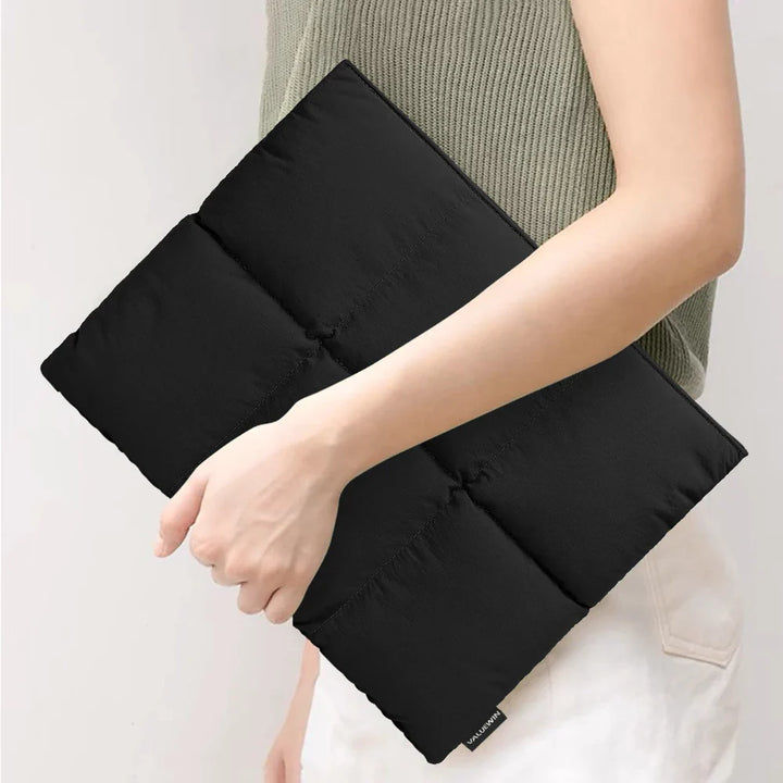 Skanto | Magnetisk Puffy Laptop Sleeve