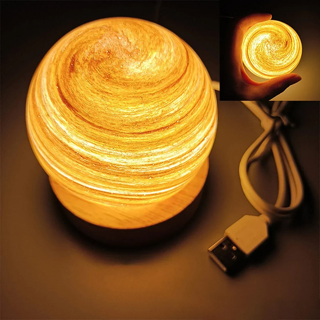 Skanto | CosmicGlow - Mini nattlamper 3D - soldekorasjon LED - galakse stemning
