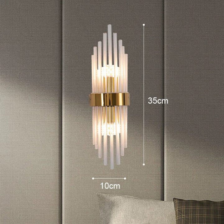 Skanto | GoldenLuxe Elegant LED Vegglampe | Luksuriøs Design i Gull | Stilig Veggbelysning