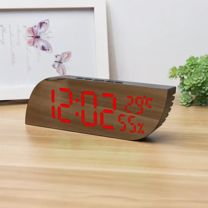 Skanto | LED Digital Vekkerklokke med Dobbelt Skjerm & Ubegrenset Snooze