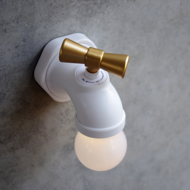 Skanto | Kreativ Kran Vegglampe