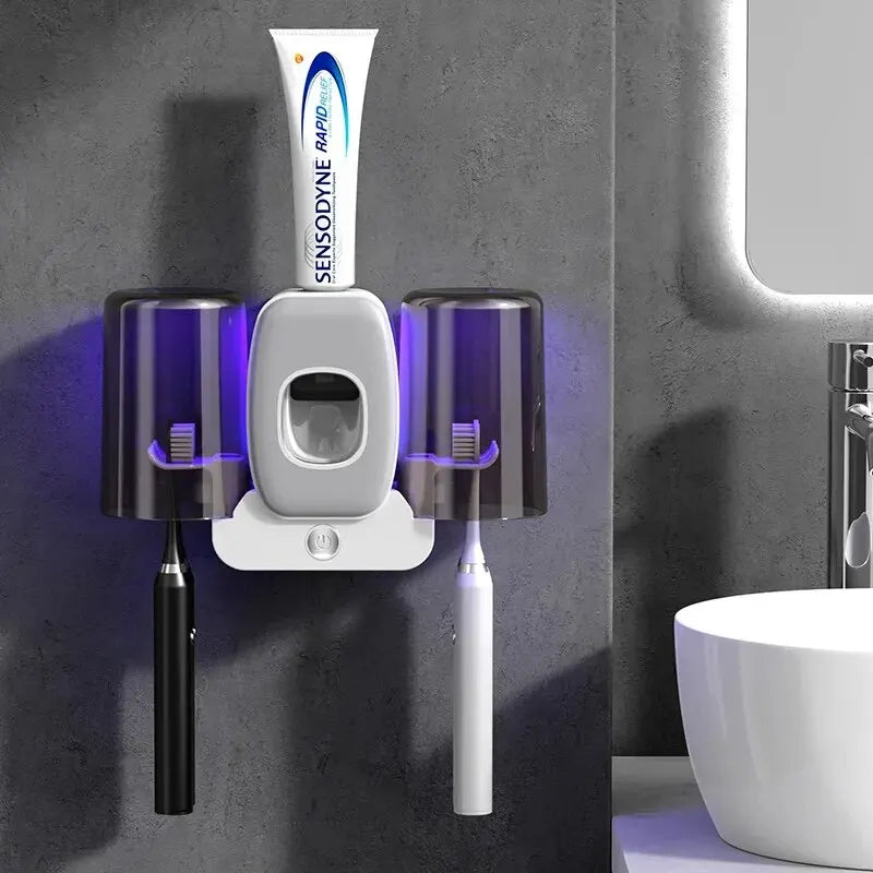 Norvo | UV Tannbørsteholder PureBrush UV | Sterilisering med UV Lys | Automatisk Tannkremdispenser | Veggmontering Uten Boring