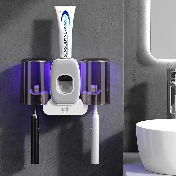 Skanto | UV Tannbørsteholder PureBrush UV | Sterilisering med UV Lys | Automatisk Tannkremdispenser | Veggmontering Uten Boring