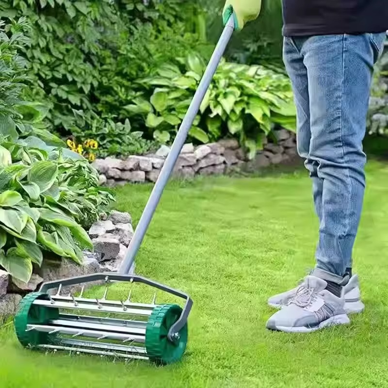 Skanto | Gresslufteruller for oksygenering, ventilasjon og gressvedlikehold