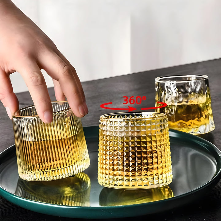Whiskyglass med 360° rotasjonsfunksjon – Teksturert design for stilig drikkeglede
