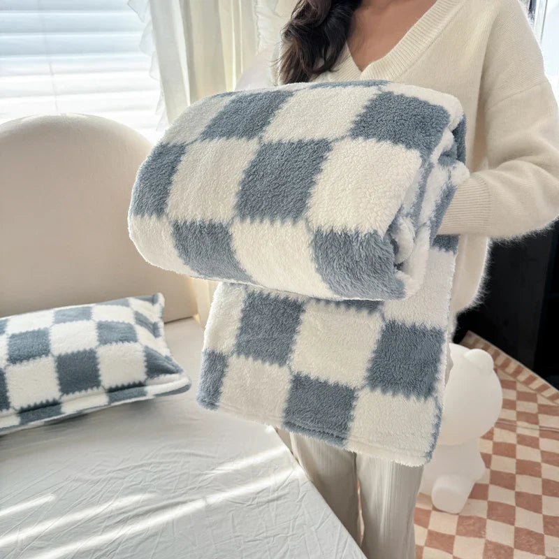 Skanto | Pandaluna Fleece Teppet med Rute Mønster | Myk & Pustende | For Sofa, Seng & Kontor | Maskinvaskbar | Rosa/Hvit