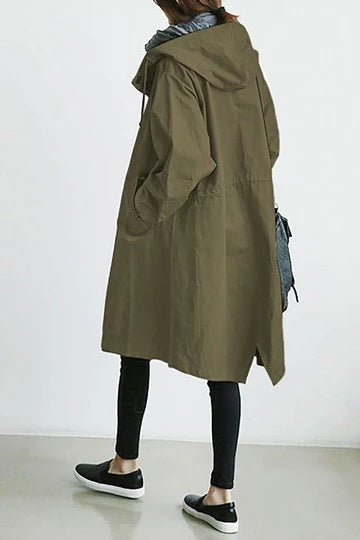 Skanto | Vanntett og vindbestandig trenchcoat for damer med hette