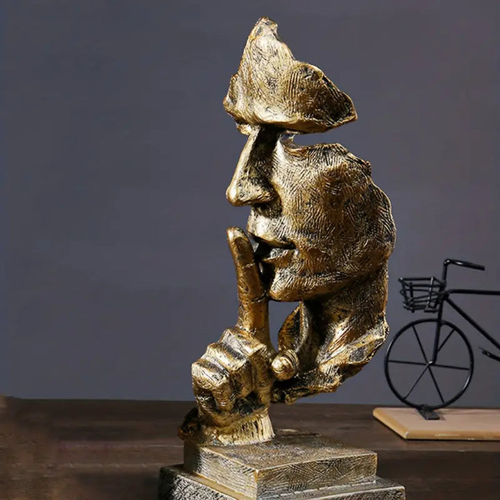 SerenitySculpt - Omtenksom abstrakt statue for rolig refleksjon | Skanto