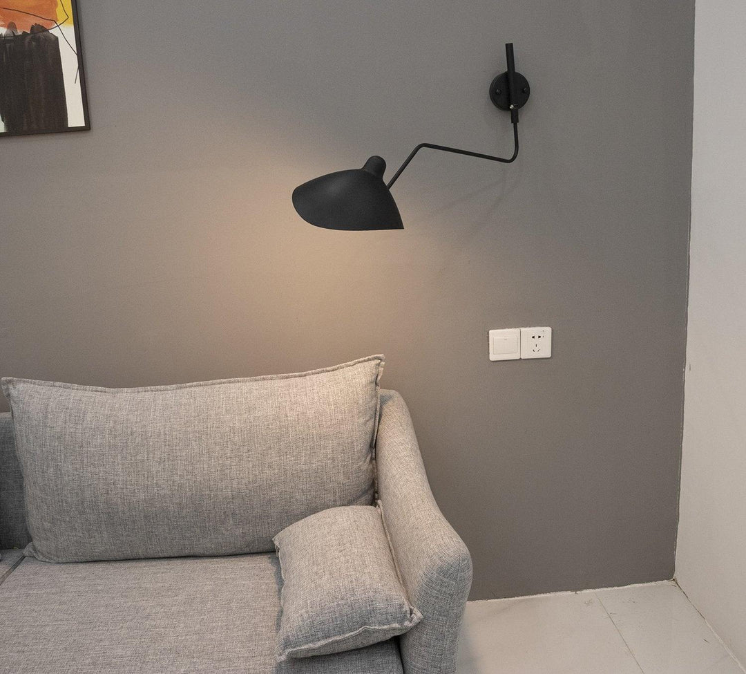 Skanto | Serge Mouille Vegglampe