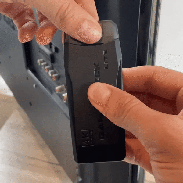 Skanto | Retro Gaming Console 4K Plug and Play System 20000 Klassiske Videospill