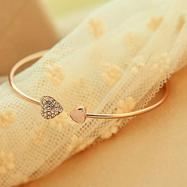 Skanto | Delikat Dobbel Hjerte Bangle Armbånd