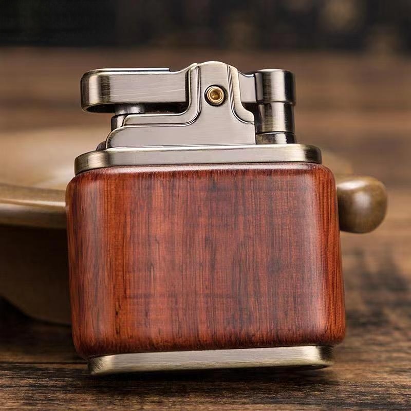 Trefoldig Vintage Spark Kerosene Tenner | Skanto