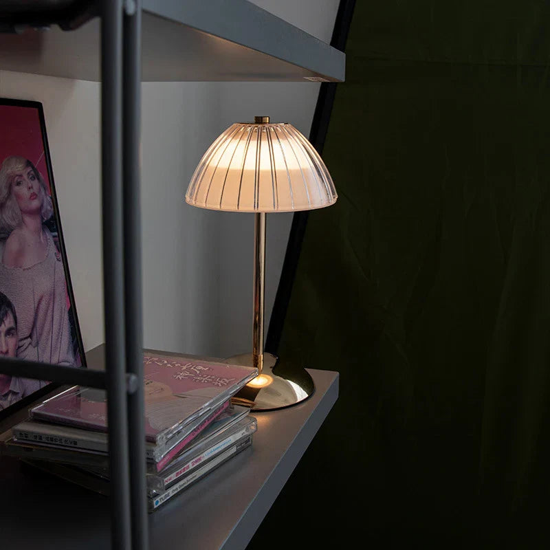 Nordisk LED bordlampe – Dimmbar, Moderne design for stue og soverom | Skanto