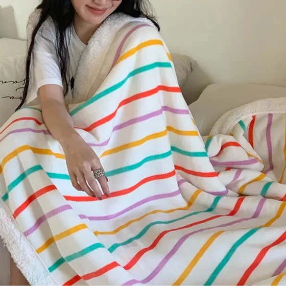 Stripe Sofa Throw | Skanto