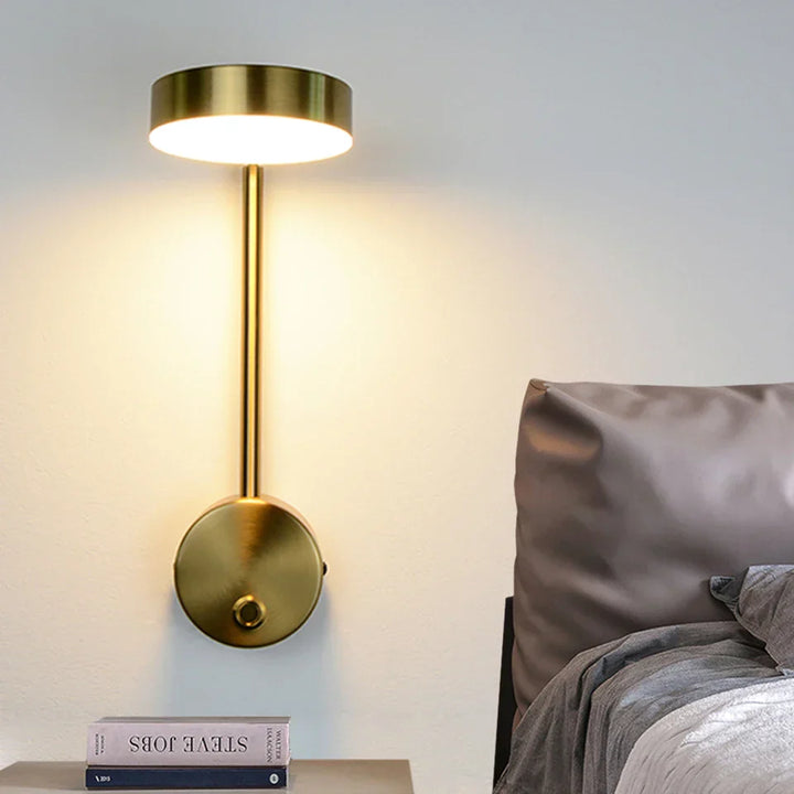 NordicGlow - Justerbar LED Vegglampe for Moderne Interiør Skanto