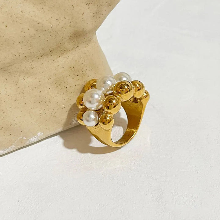Skanto | 18k Chunky Gull Akzentert Perle Bead Ring