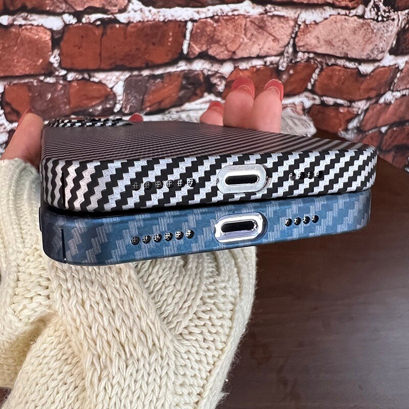 Skanto | Karbonfiber Magsafe Magnetisk iPhone Etui