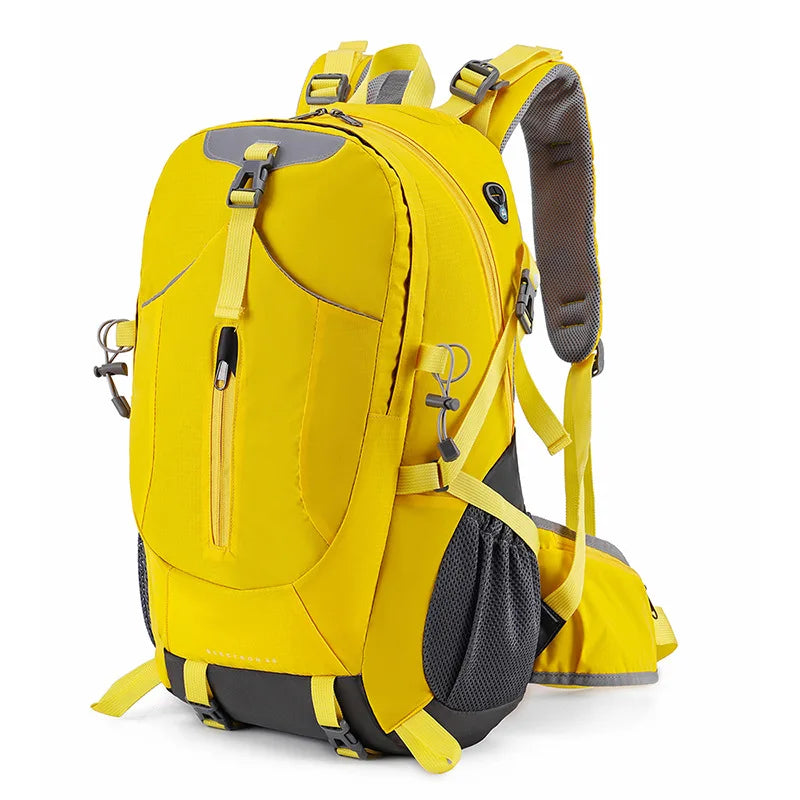 Norvo | Reise ryggsekk TrekVault 40 | 40 L Utendørs ryggsekk med regntrekk | For fotturer, reise og daglig bruk | 31 × 20 × 52 cm