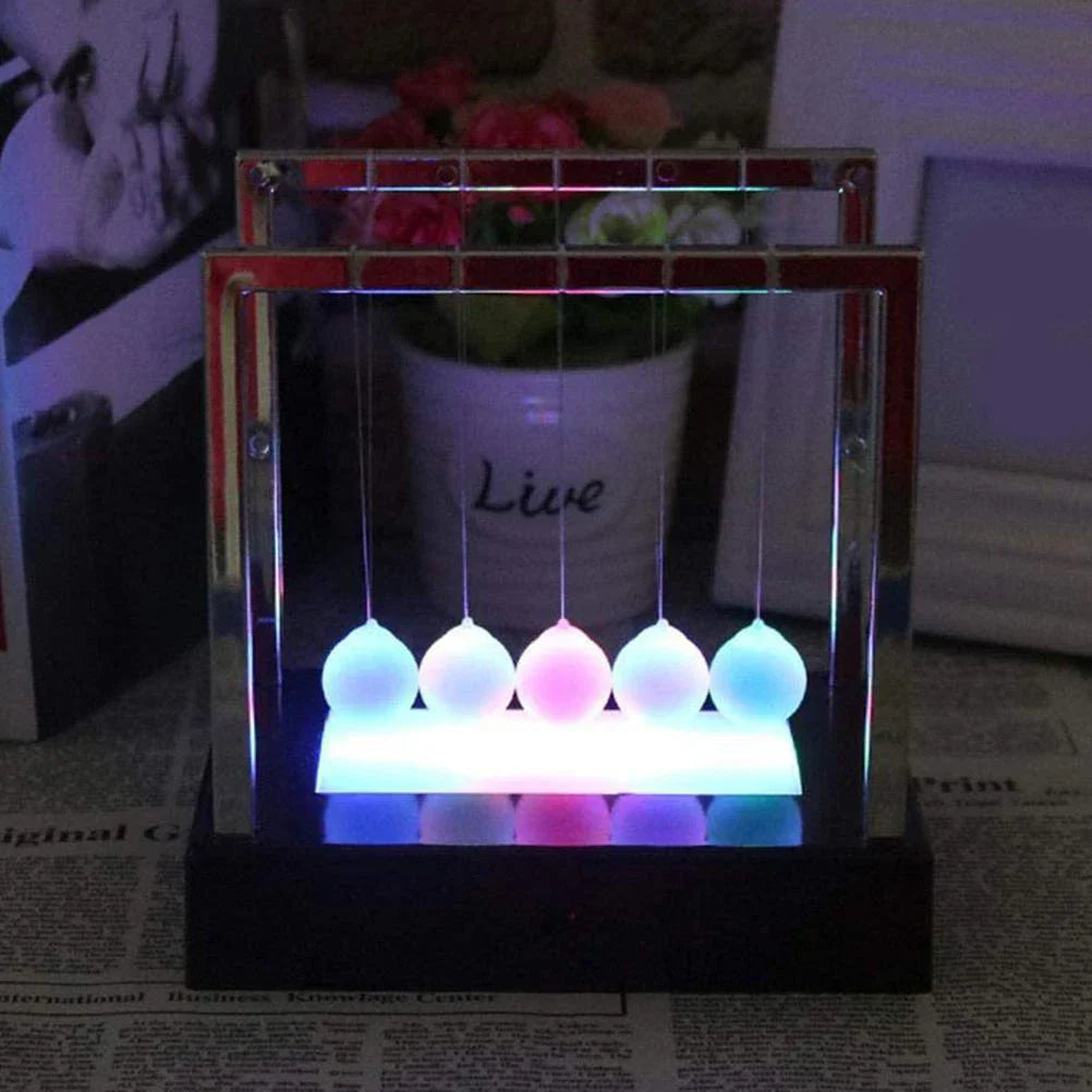 Norvo | Strålende sving for nysgjerrige små hender